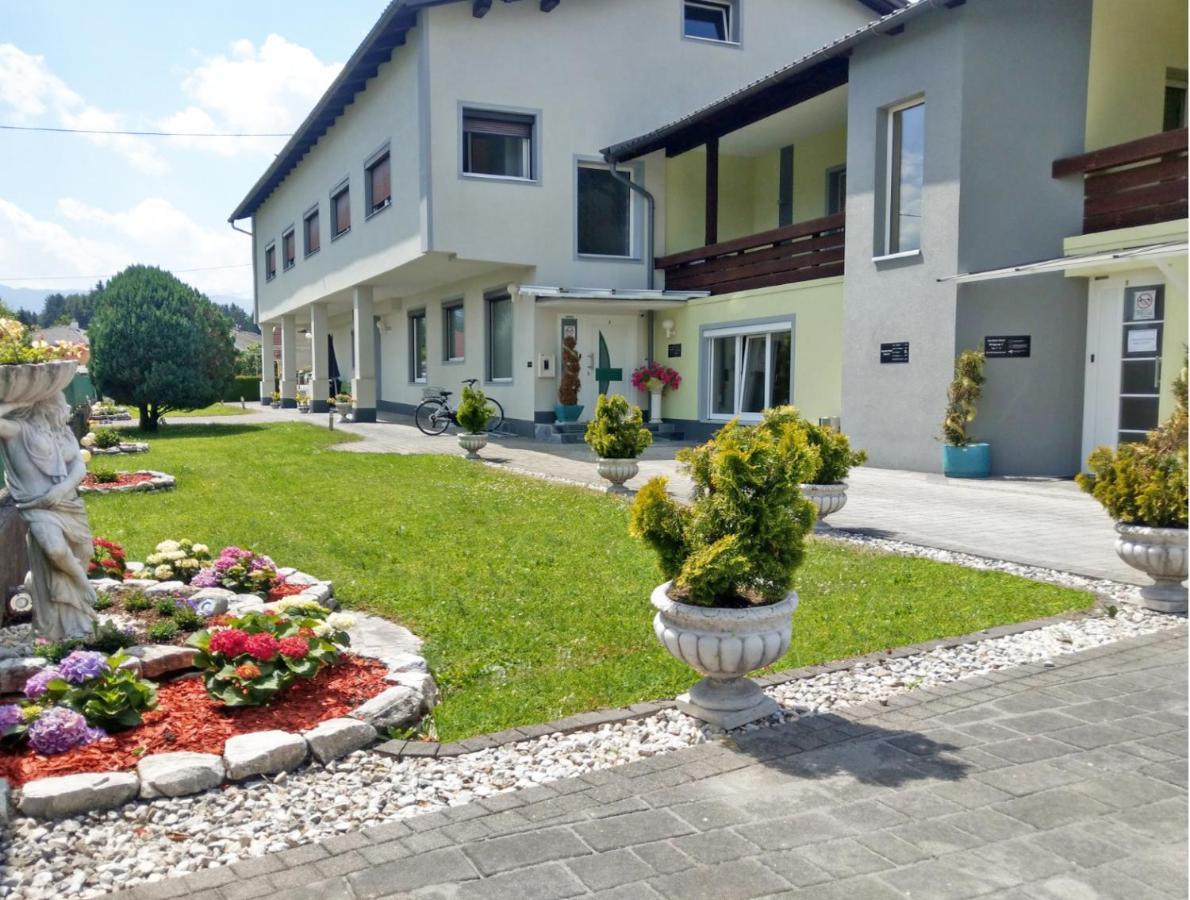 Alpenblick - Modernes Apartment In Ruhelage Villach Exteriér fotografie